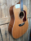 Washburn D825W Acoustic Guitar-Natural (Pre-Owned)