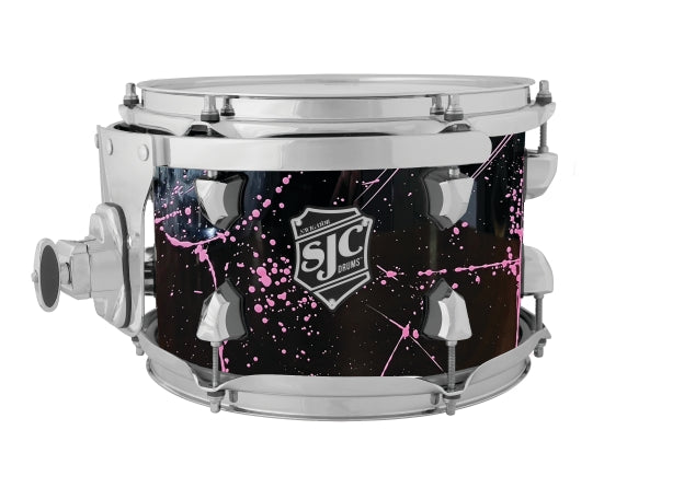 SJC DRUMS NVRT710CHBKPKSP NAVIGATOR RACK TOM 7X10 BLACK W/ PINK SPLATTER CHROME HW