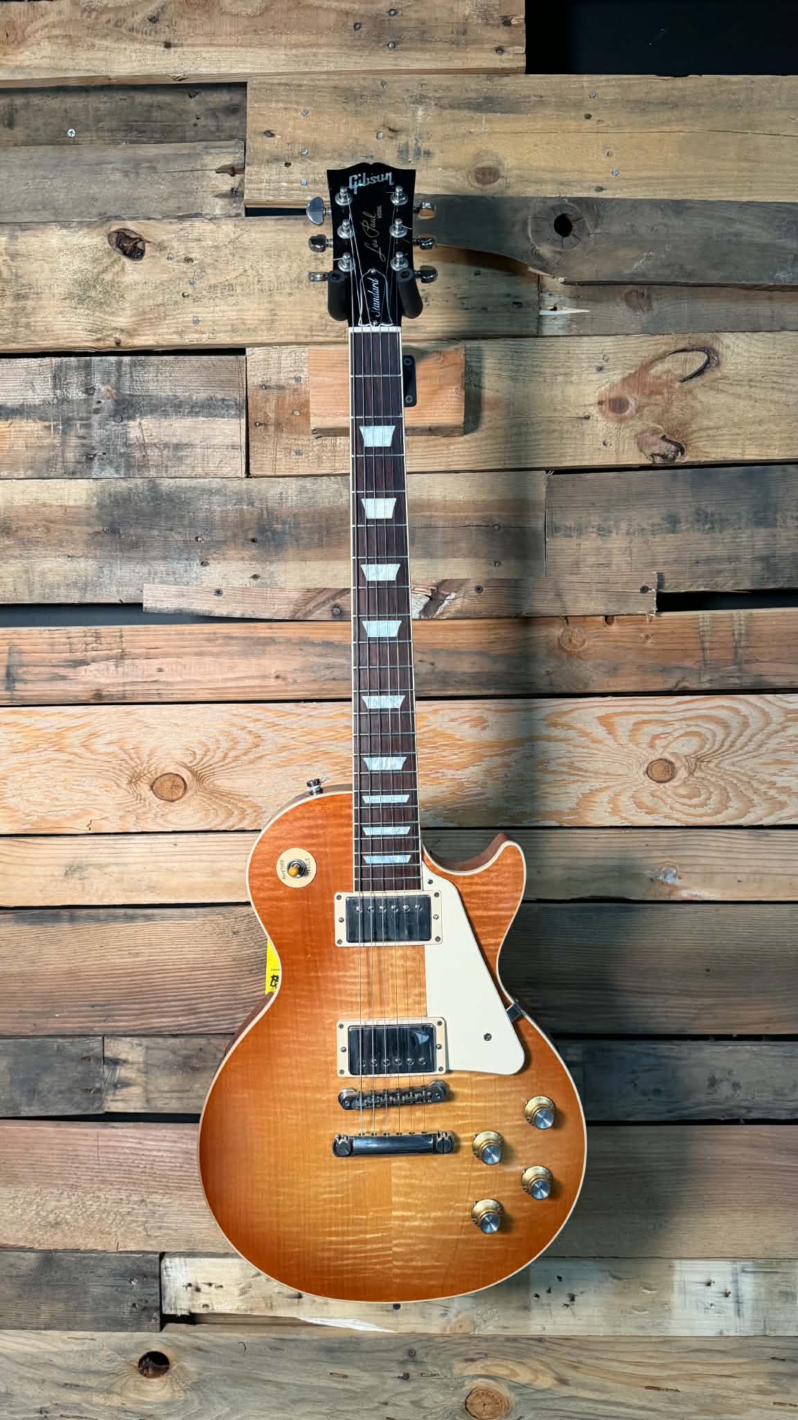Gibson Les Paul Standard Electric Guitar (Pre-Owned)