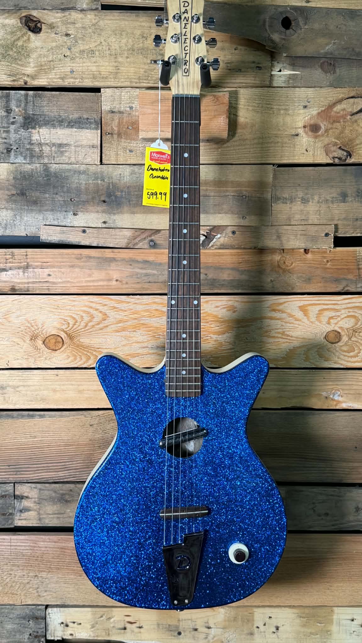Danelectro Convertible Acoustic Guitar (Pre-Owned)