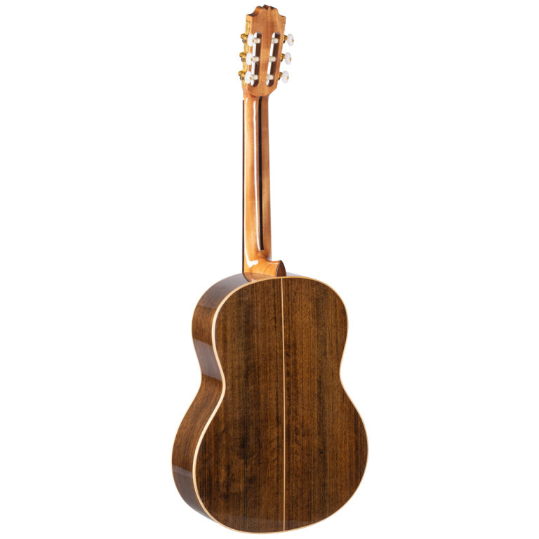 ADMIRA A8-FISHMAN A8 Handcrafted Classical, Solid top, Rosewood B&S, Fishman Blend, Truss Rod, Made in Spain