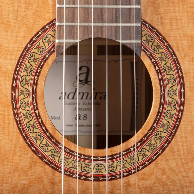 ADMIRA A8-FISHMAN A8 Handcrafted Classical, Solid top, Rosewood B&S, Fishman Blend, Truss Rod, Made in Spain