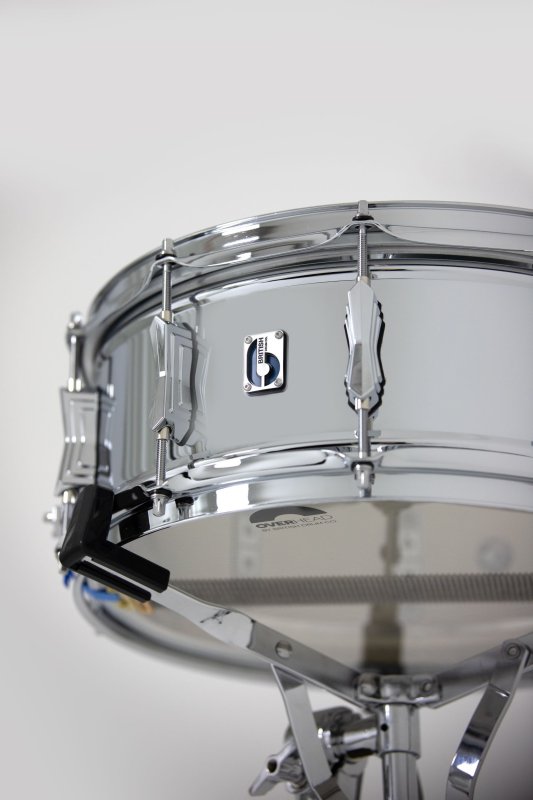 British Drum Co. BB-14-60-SN Bluebird Series Chrome Over Brass Snare. 6" x 14" - Silver