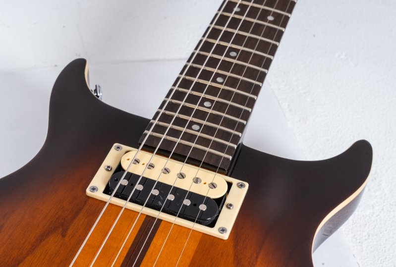 Washburn H10TS Wing Series Hawk Electric Guitar - Tobacco Sunburst