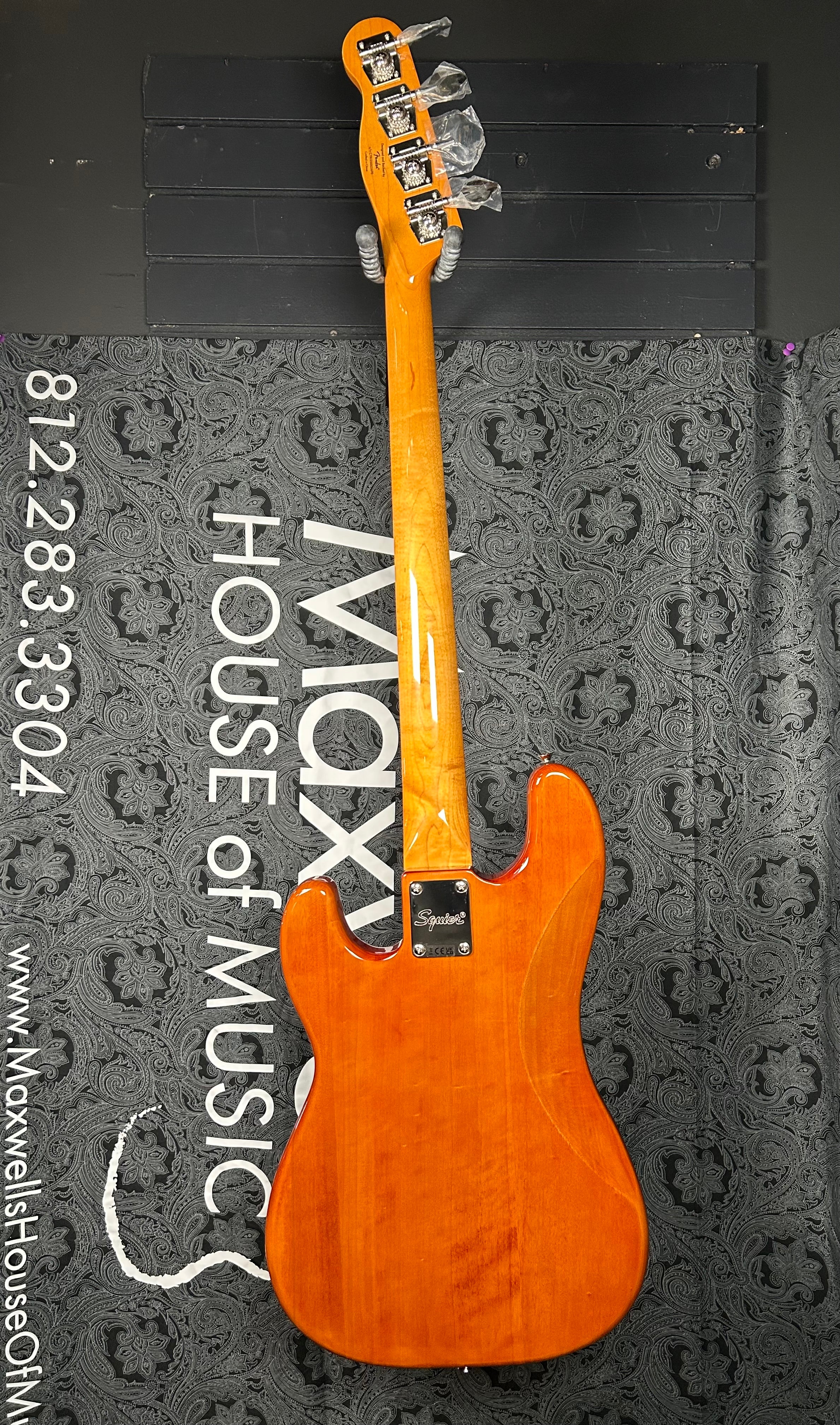 Squier Classic Vibe Telecaster Bass - Mocha – Maxwell's House of Music