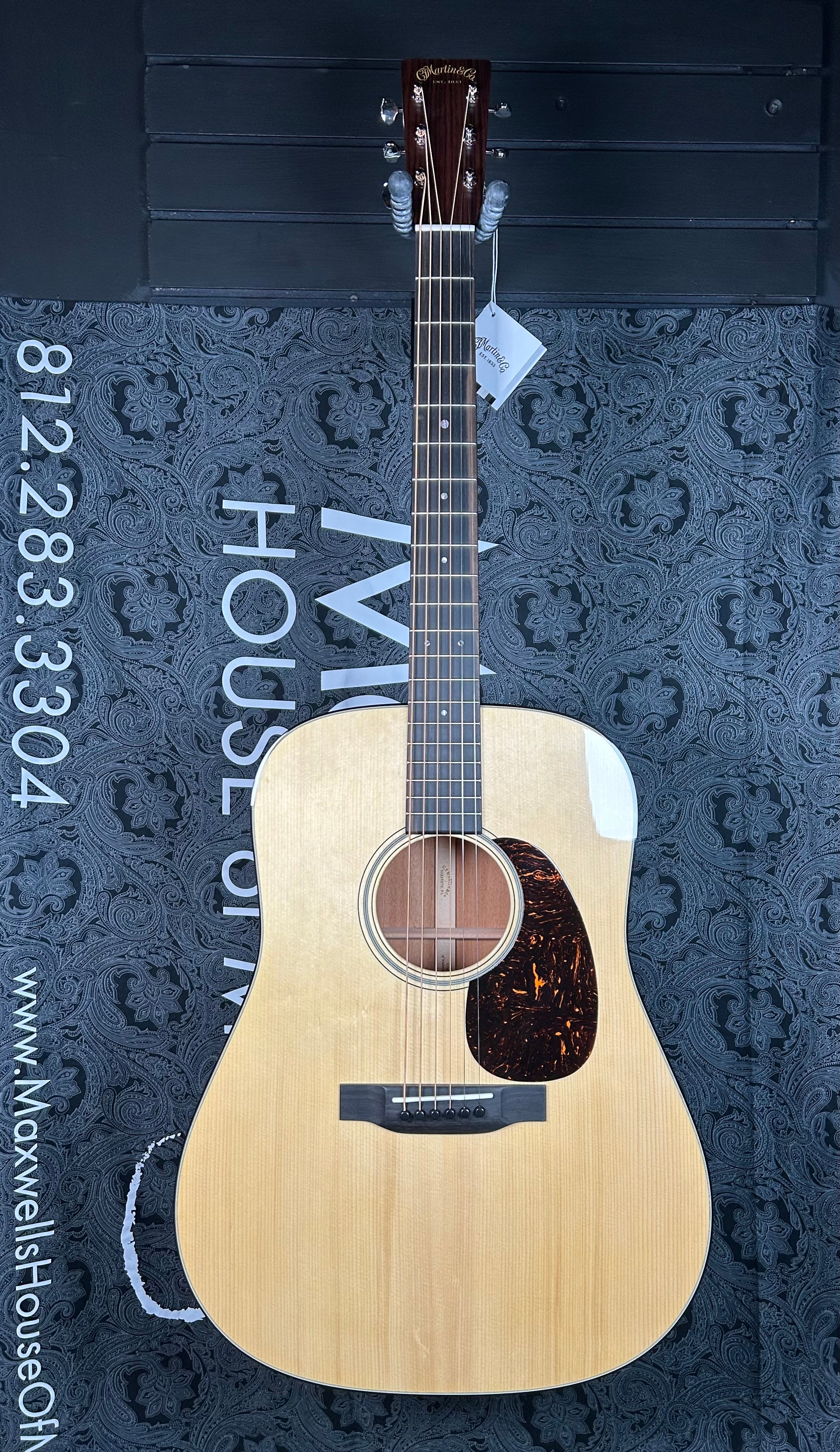 Martin Custom Shop D-18 Acoustic Guitar - Natural