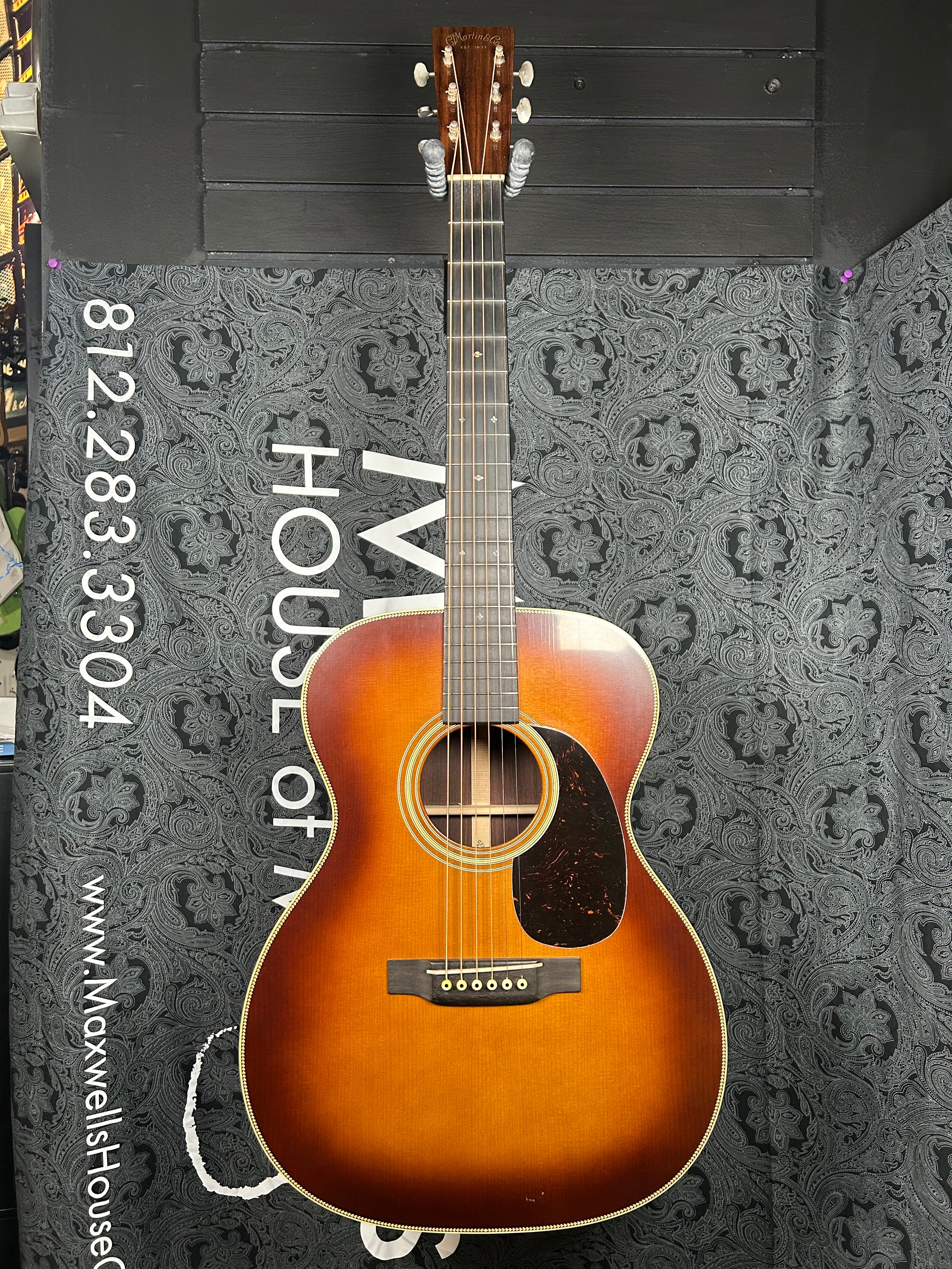 Martin Custom Shop 000-28 1937 - Aged Ambertone w/Hardshell Case (Pre-Owned)