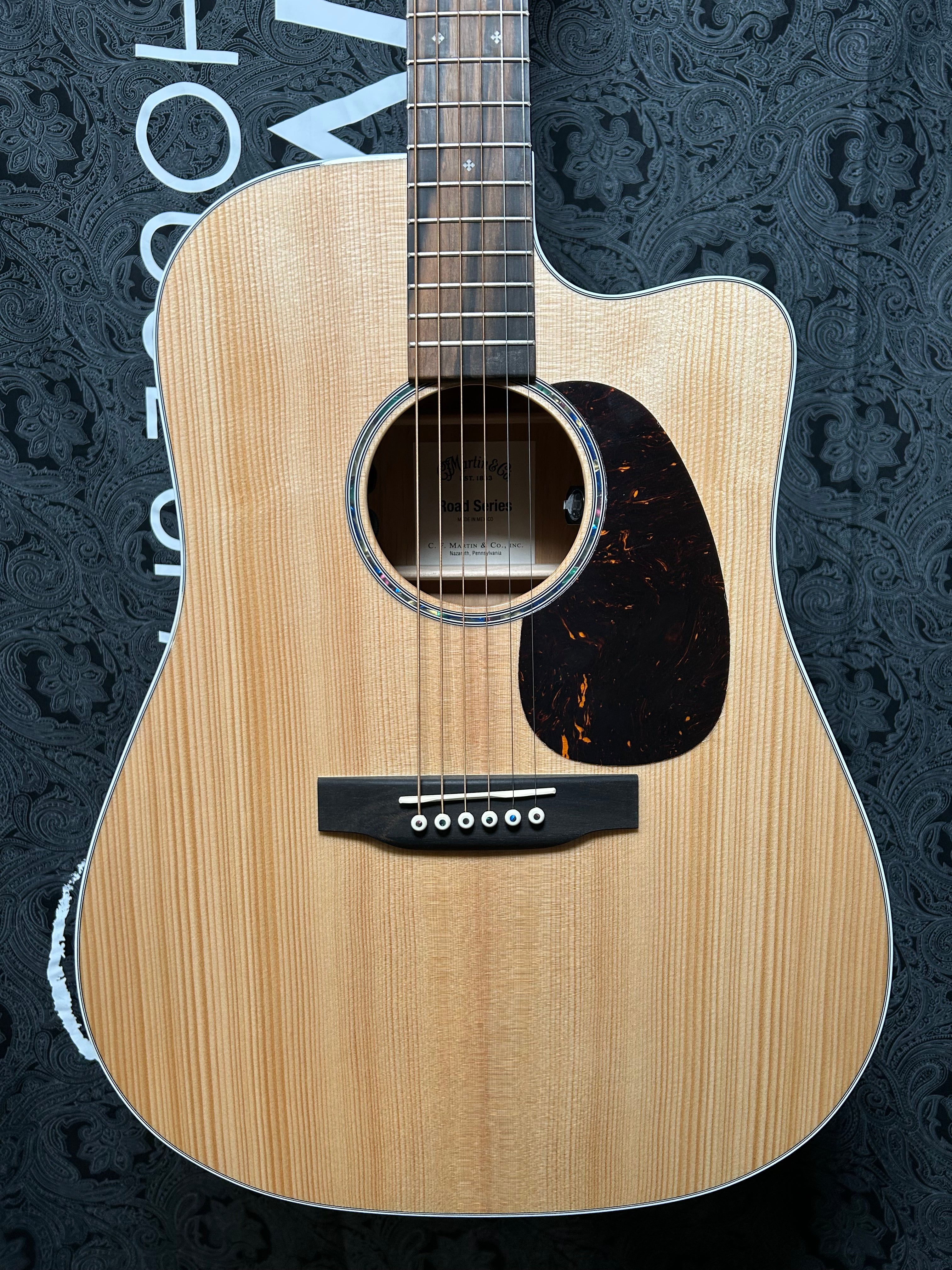 Martin Road Series DC-13E Modern Acoustic-electric Guitar - Natural