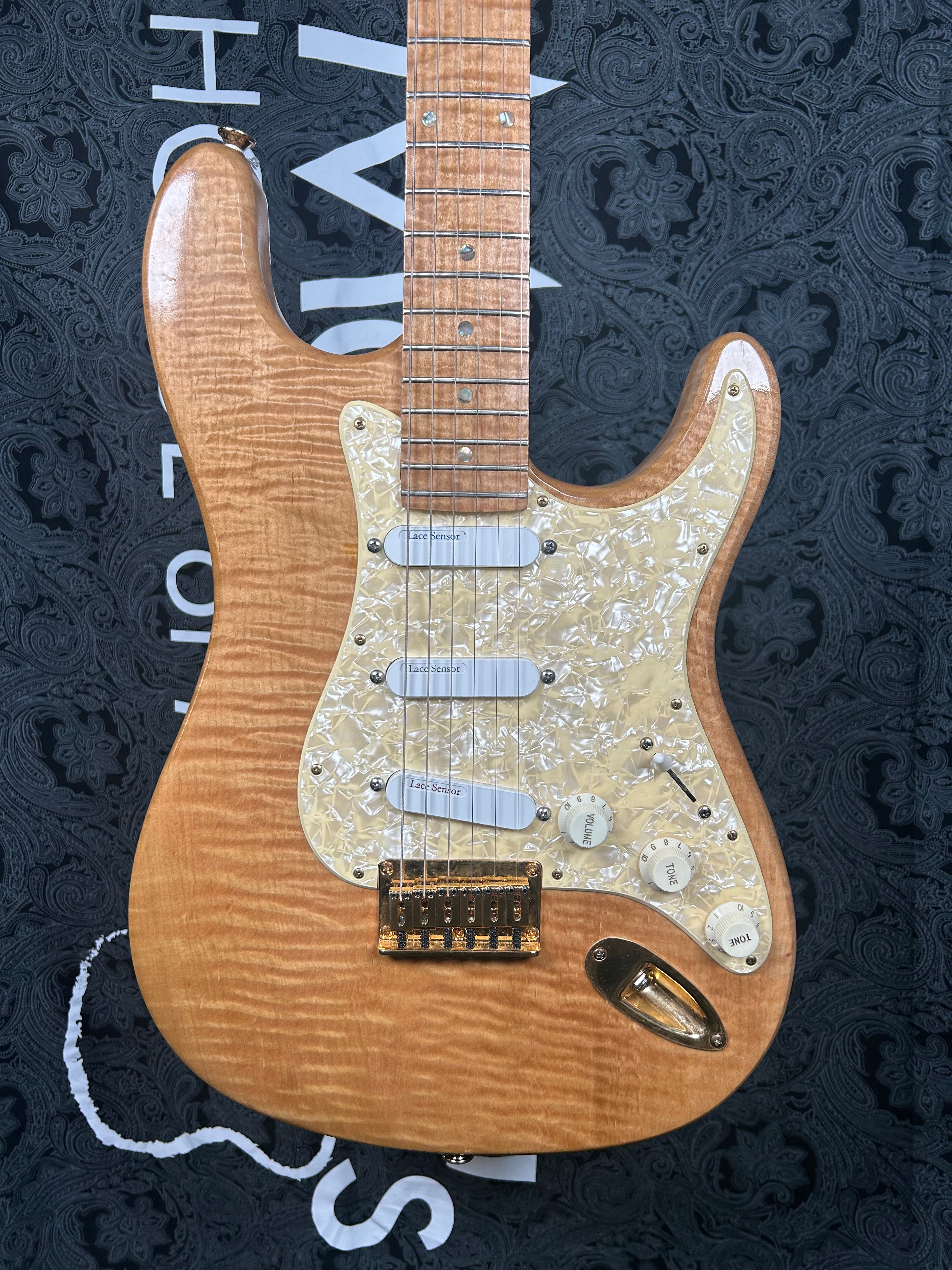 Ronnie Booker Custom Stratocaster #5 (Pre-Owned)