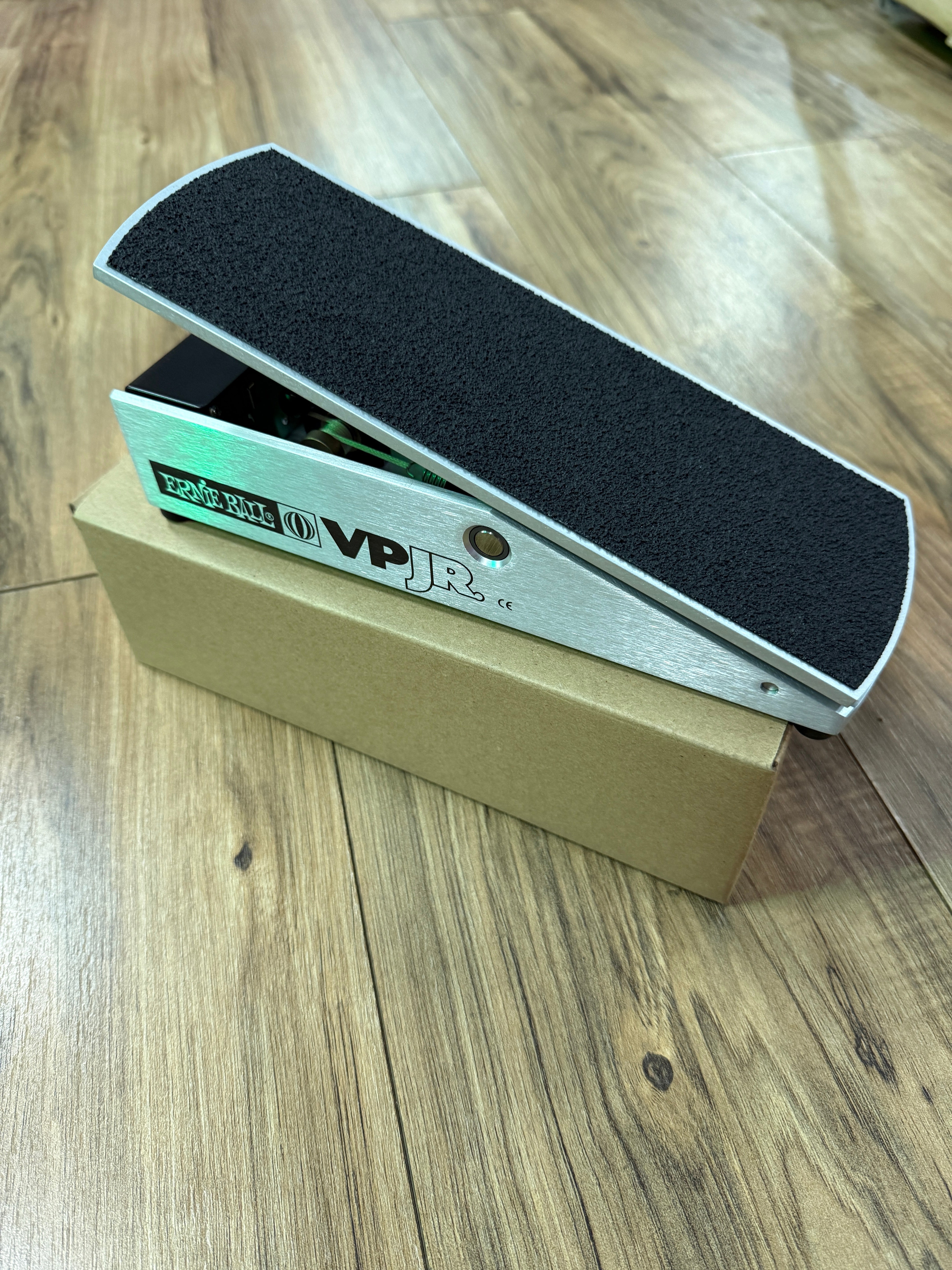 Ernie Ball VP Jr. VOLUME PEDAL JR. 250K