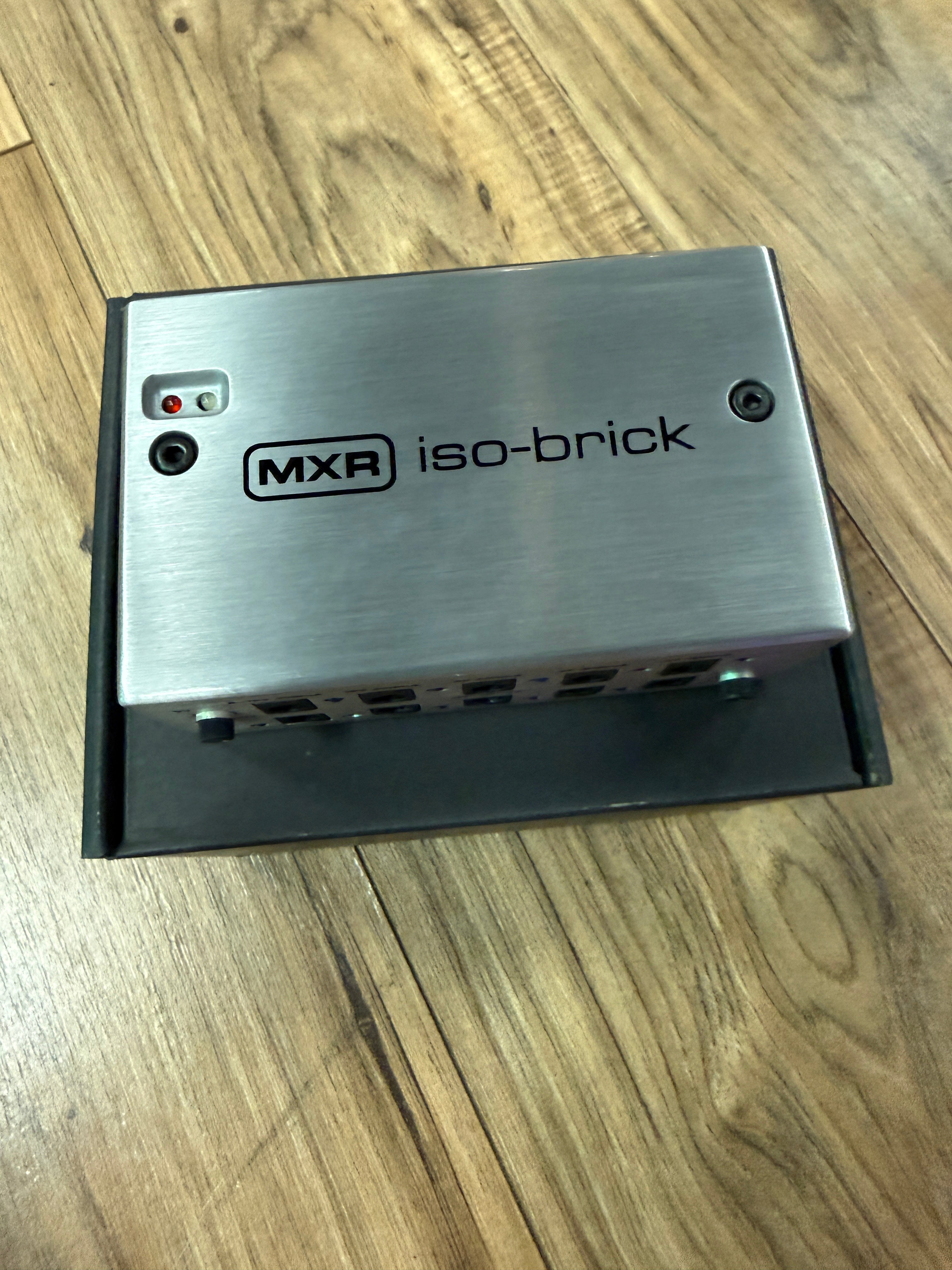 MXR ISO-BRICK POWER SUPPLY