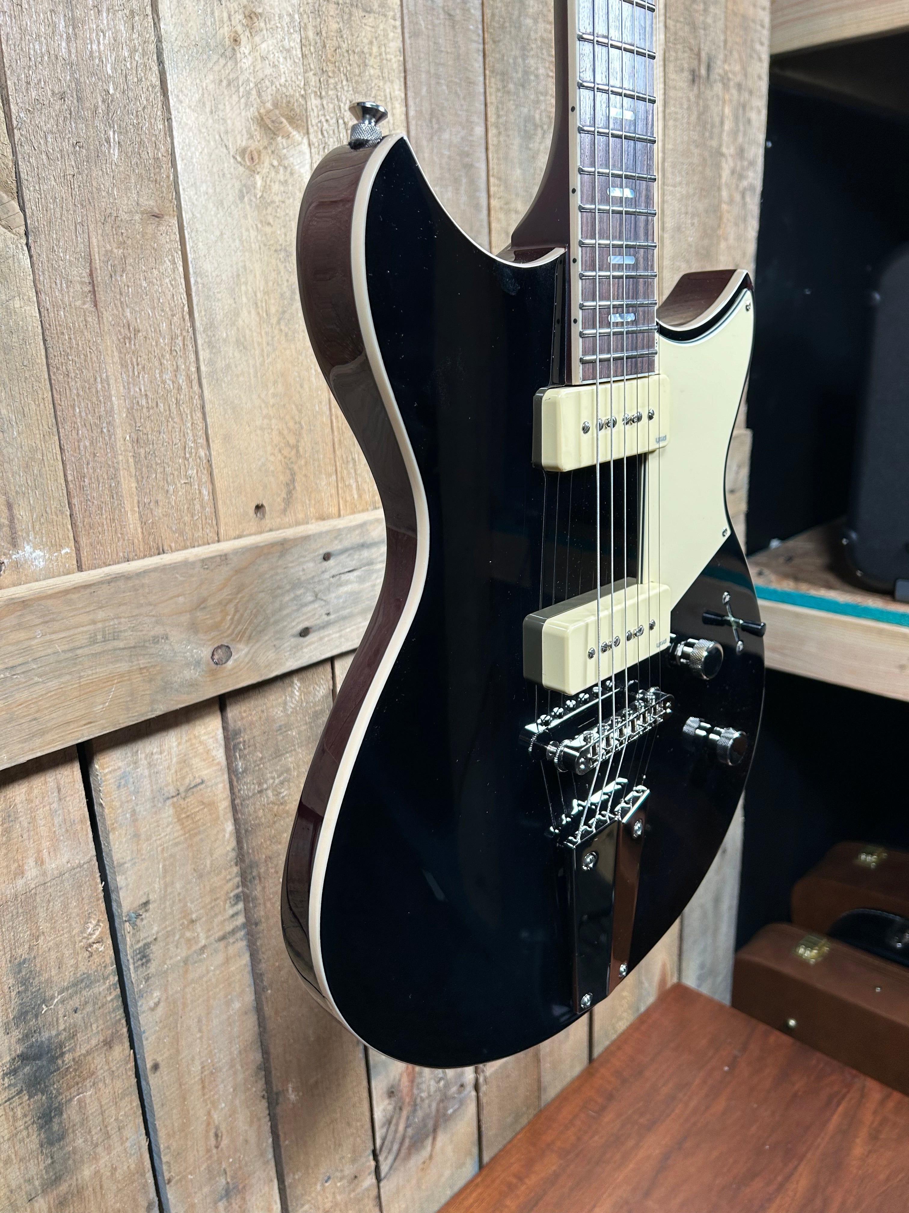 Yamaha Revstar Standard RSS02T Electric Guitar - Black (**Scratch
