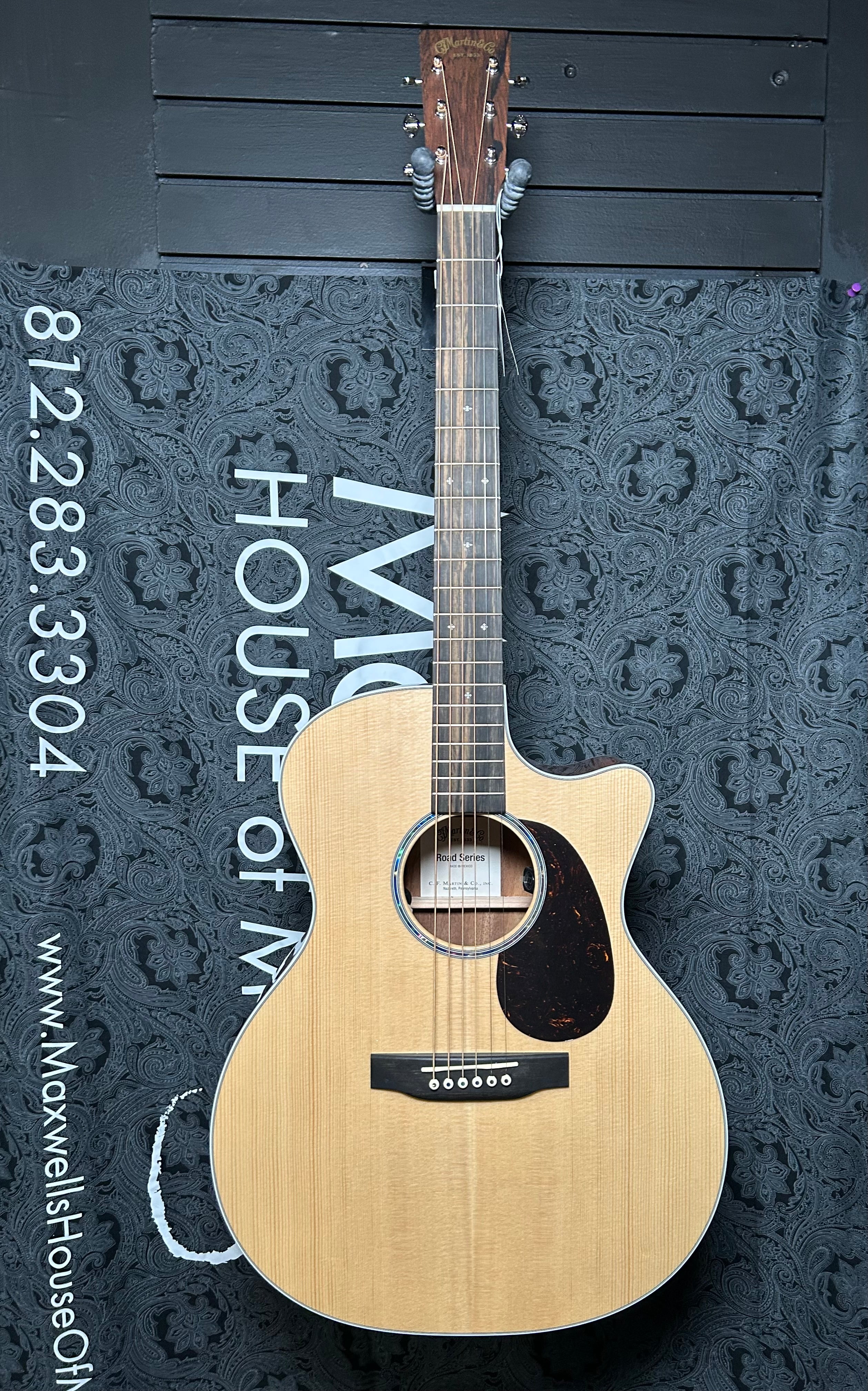 Martin Road Series GPC-13E Modern Acoustic-electric Guitar - Natural