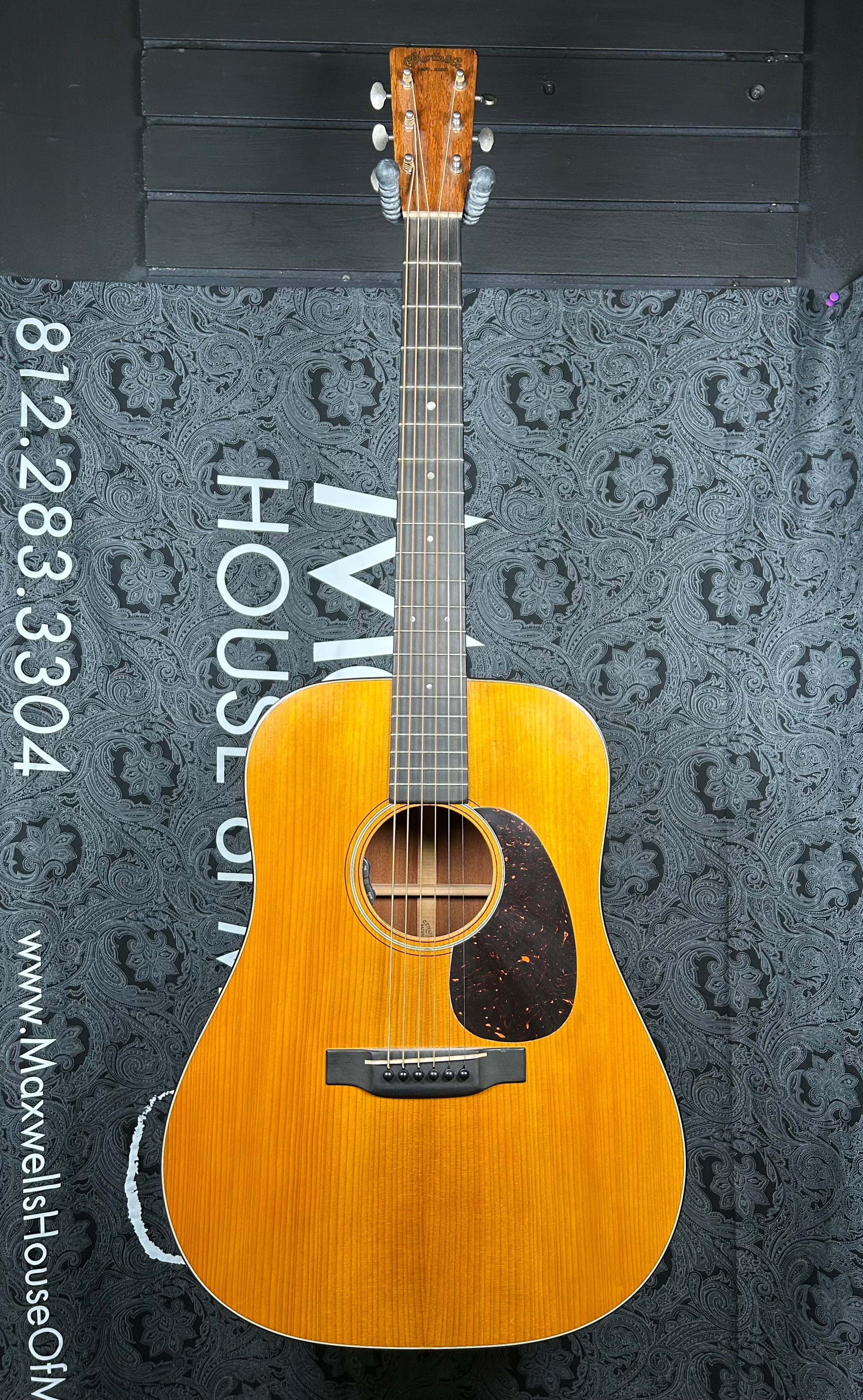 Martin D-18 Authentic 1937 VTS Acoustic Guitar - Aged w/Hardcase (Pre-Owned)