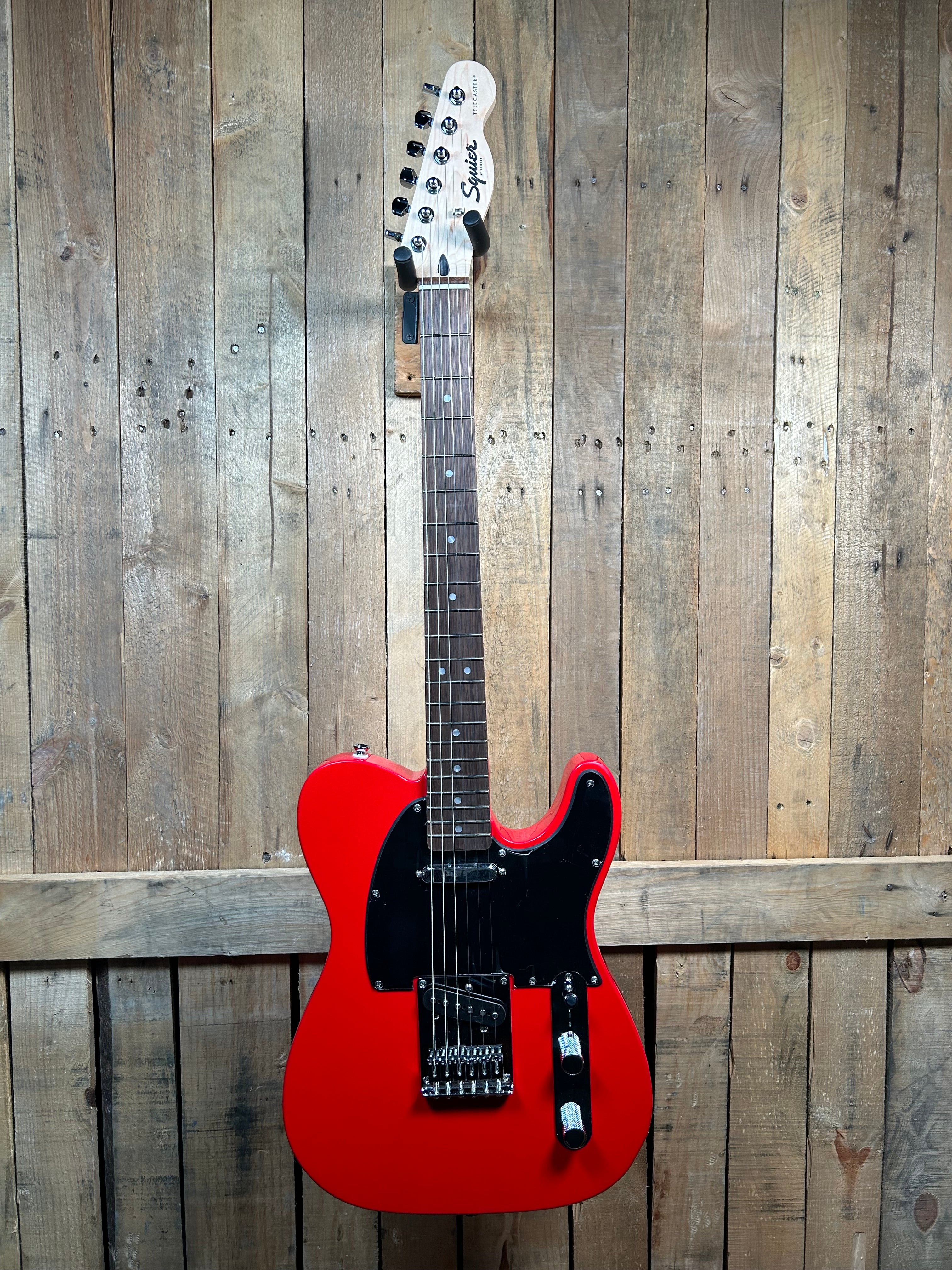Squier Sonic Telecaster Electric Guitar - Torino Red – Maxwell's