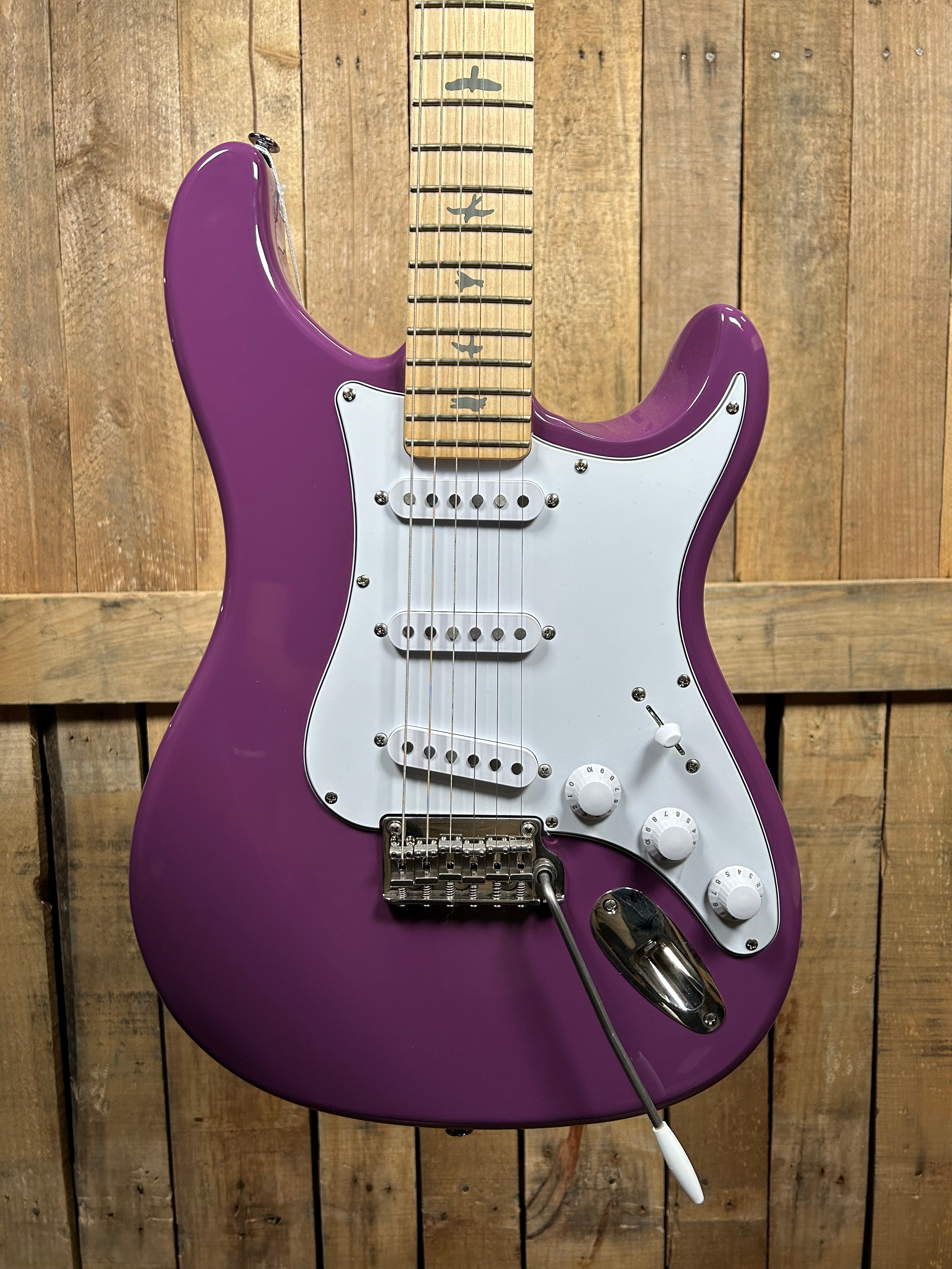 PRS Paul Reed Smith SE Silver Sky Electric Guitar - Summit Purple with Maple Fingerboard