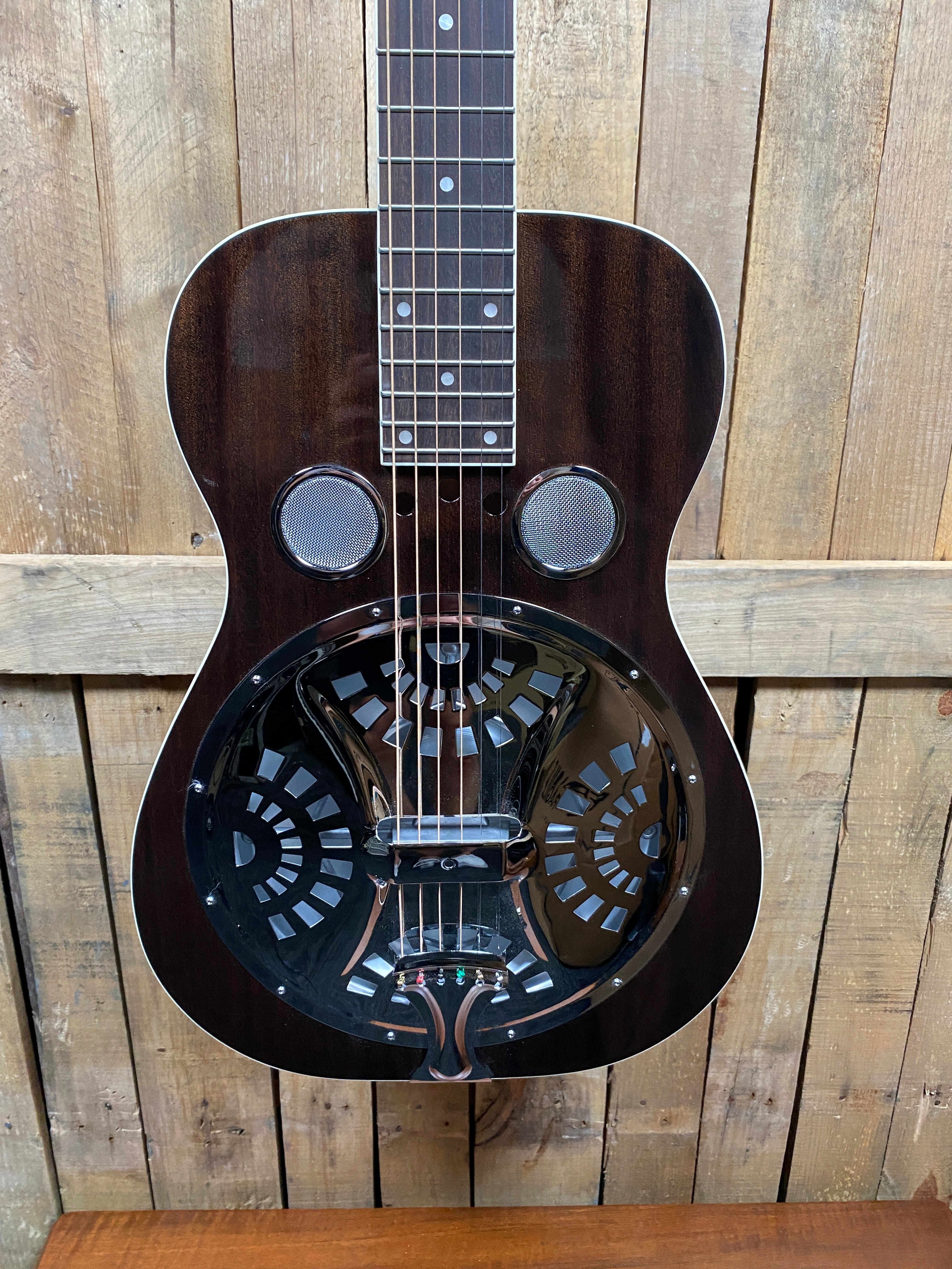 Regal RD-52 Artist Series Squareneck Black Lightning Resophonic