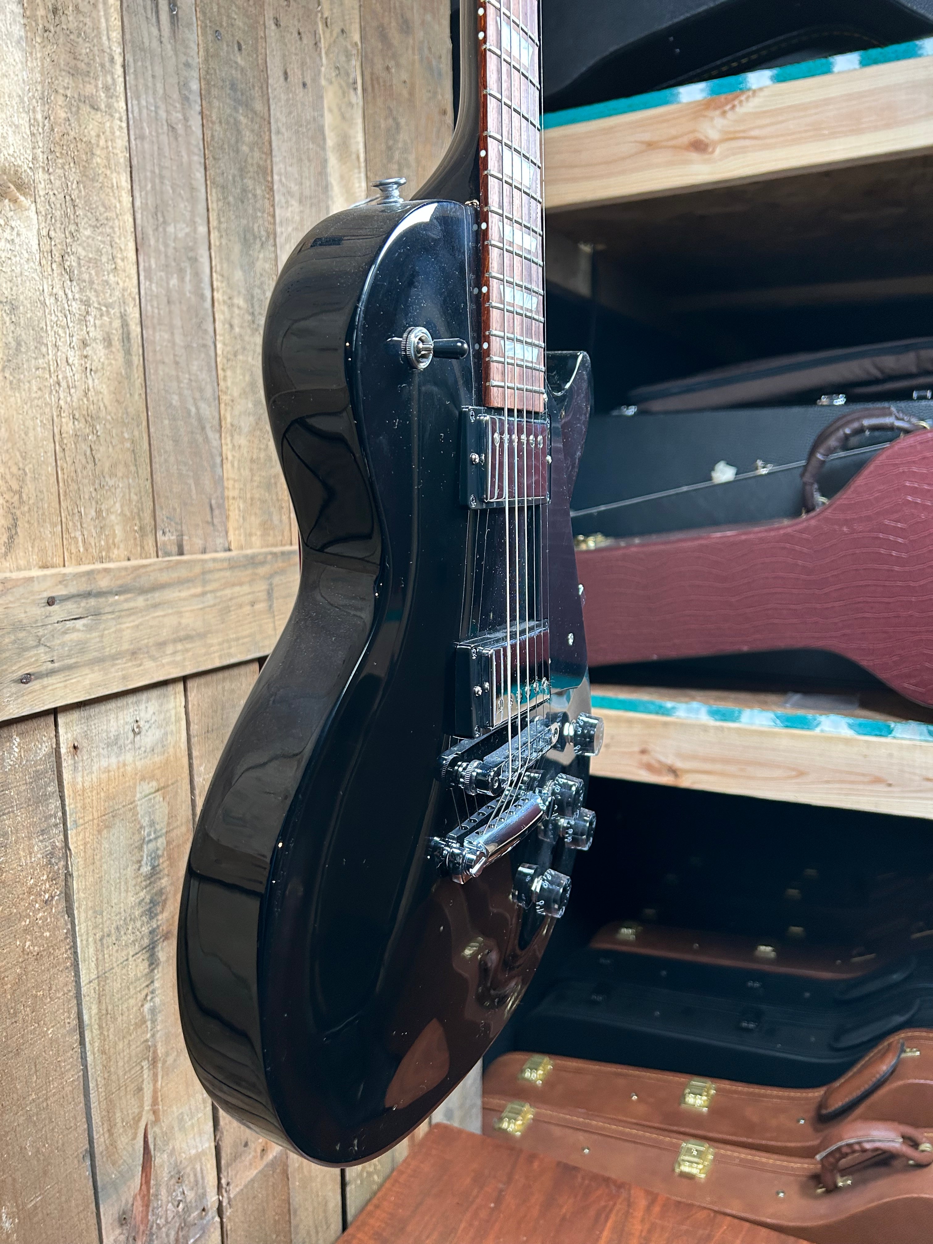 Gibson Les Paul Studio - Ebony – Maxwell's House of Music