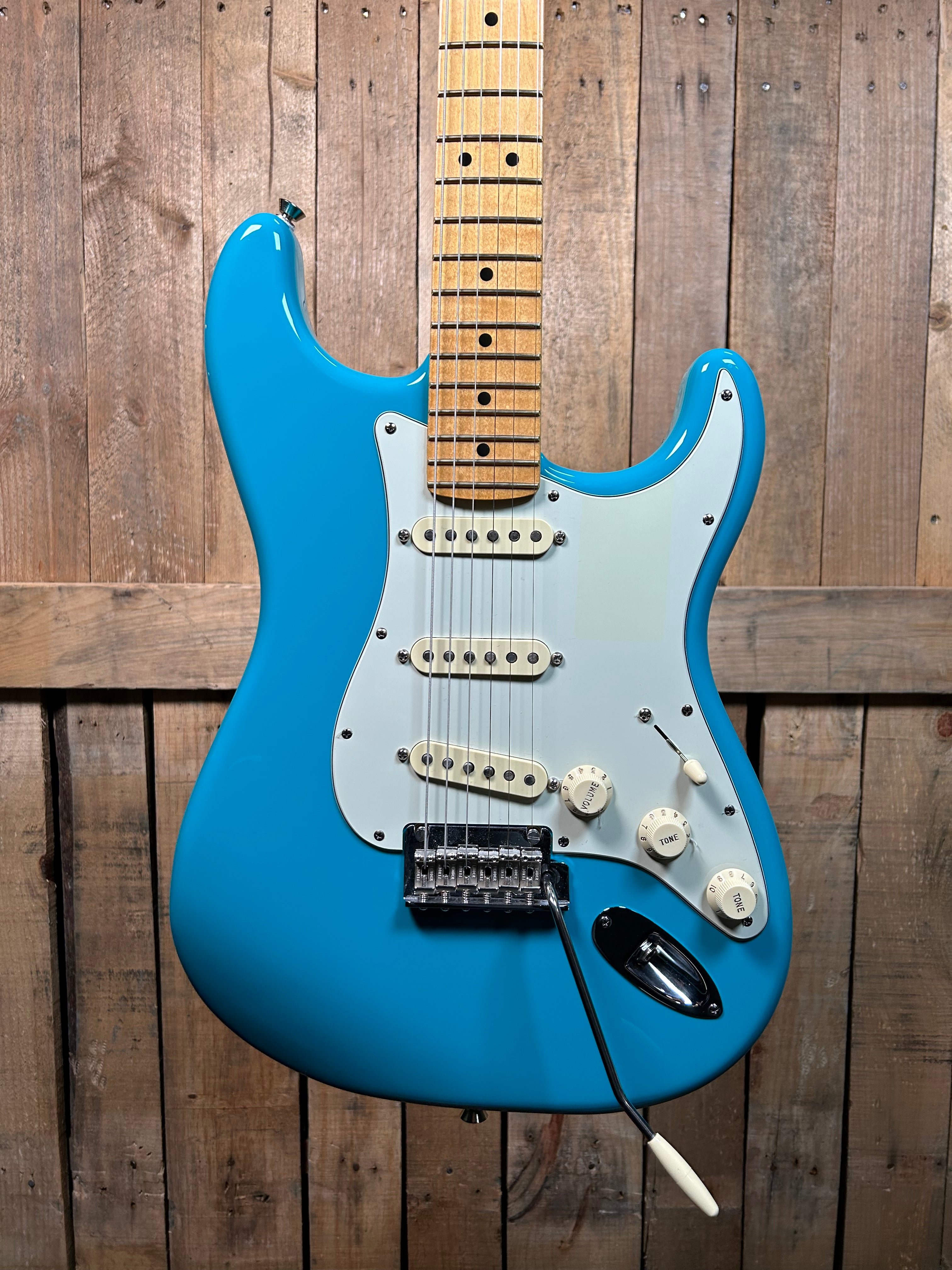 Fender American Professional II Stratocaster - Miami Blue with Maple Fingerboard