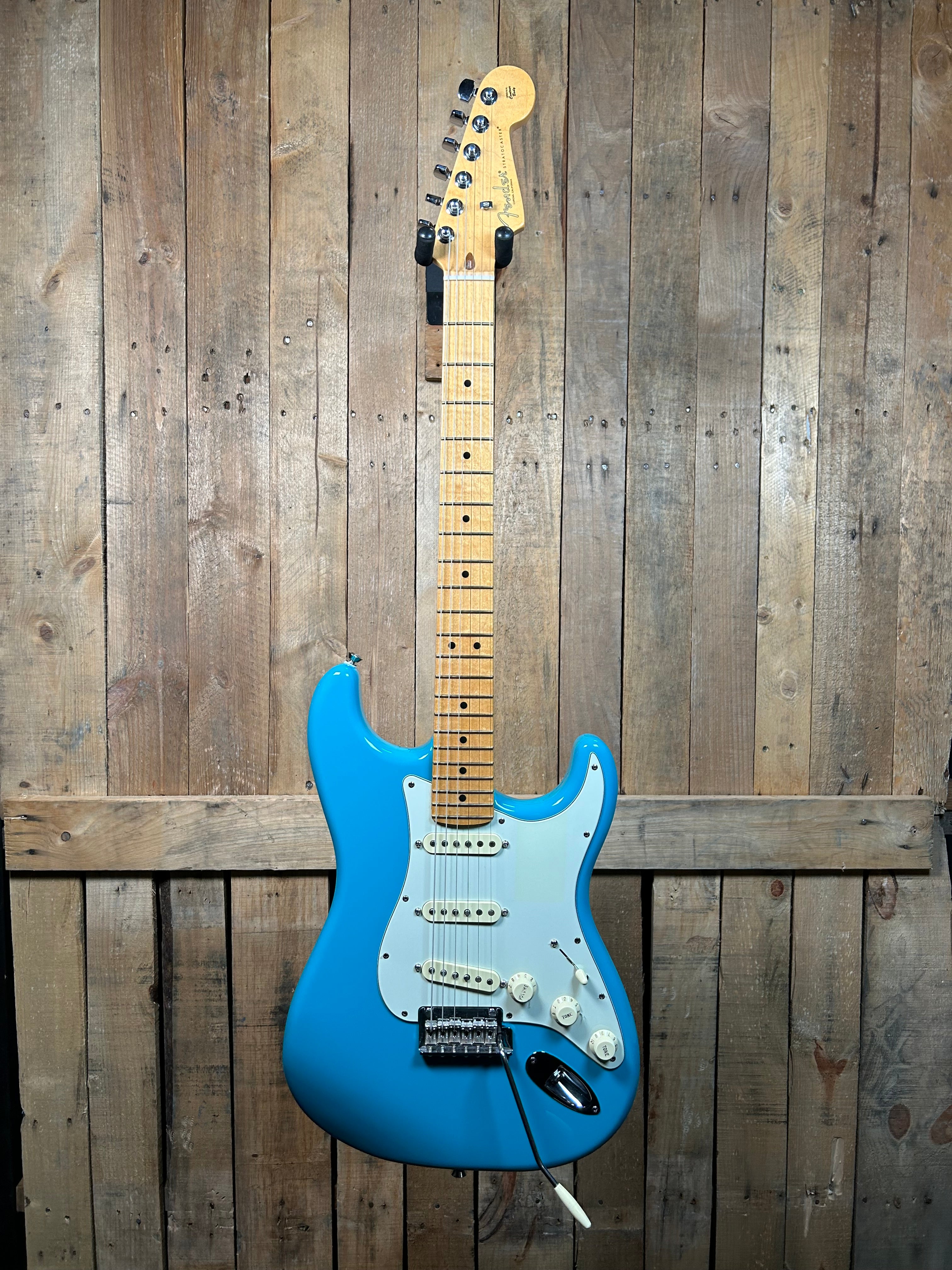 Fender American Professional II Stratocaster - Miami Blue with Maple Fingerboard