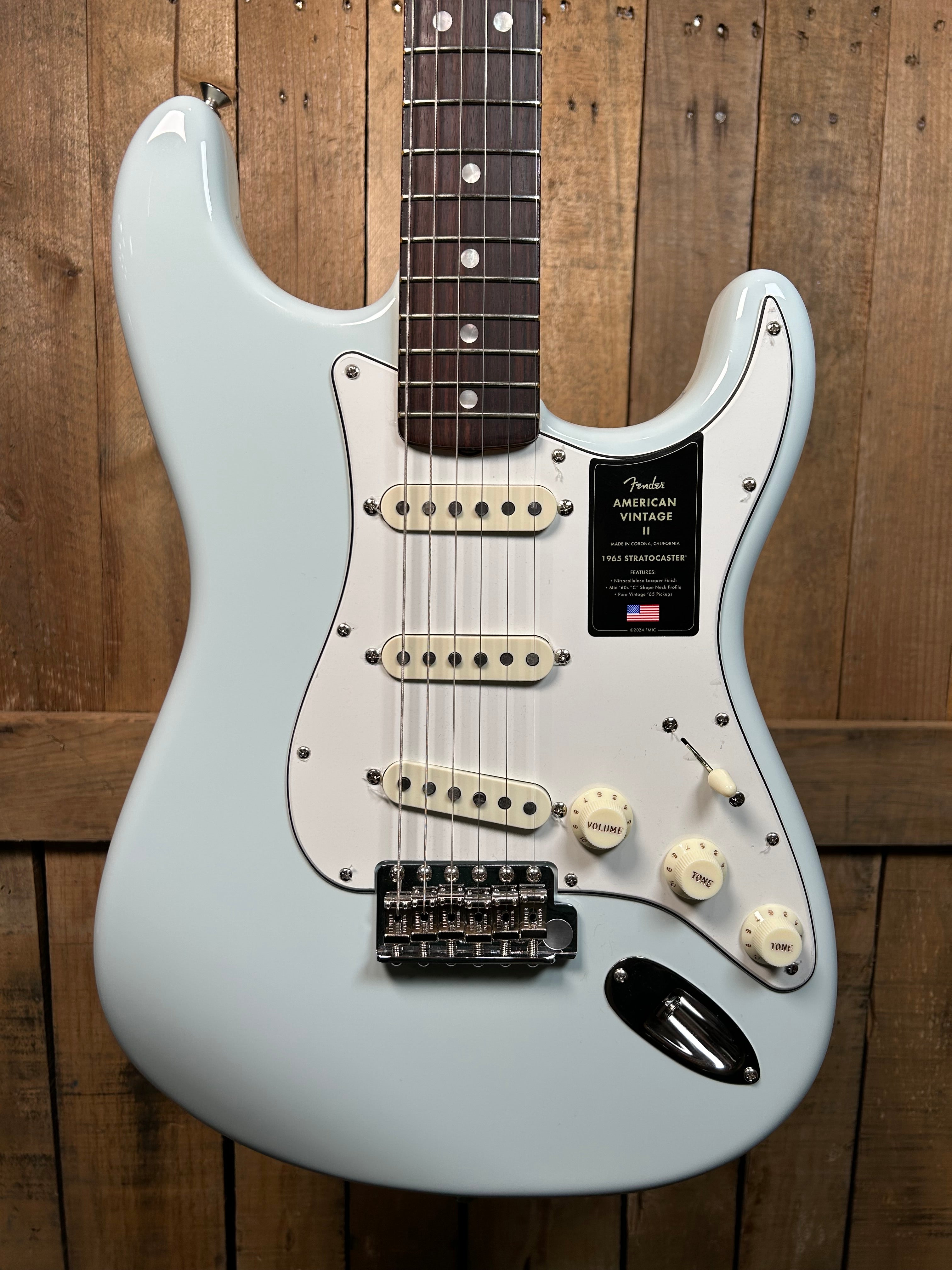 Fender American Vintage II 1965 Stratocaster Electric Guitar - Sonic Blue