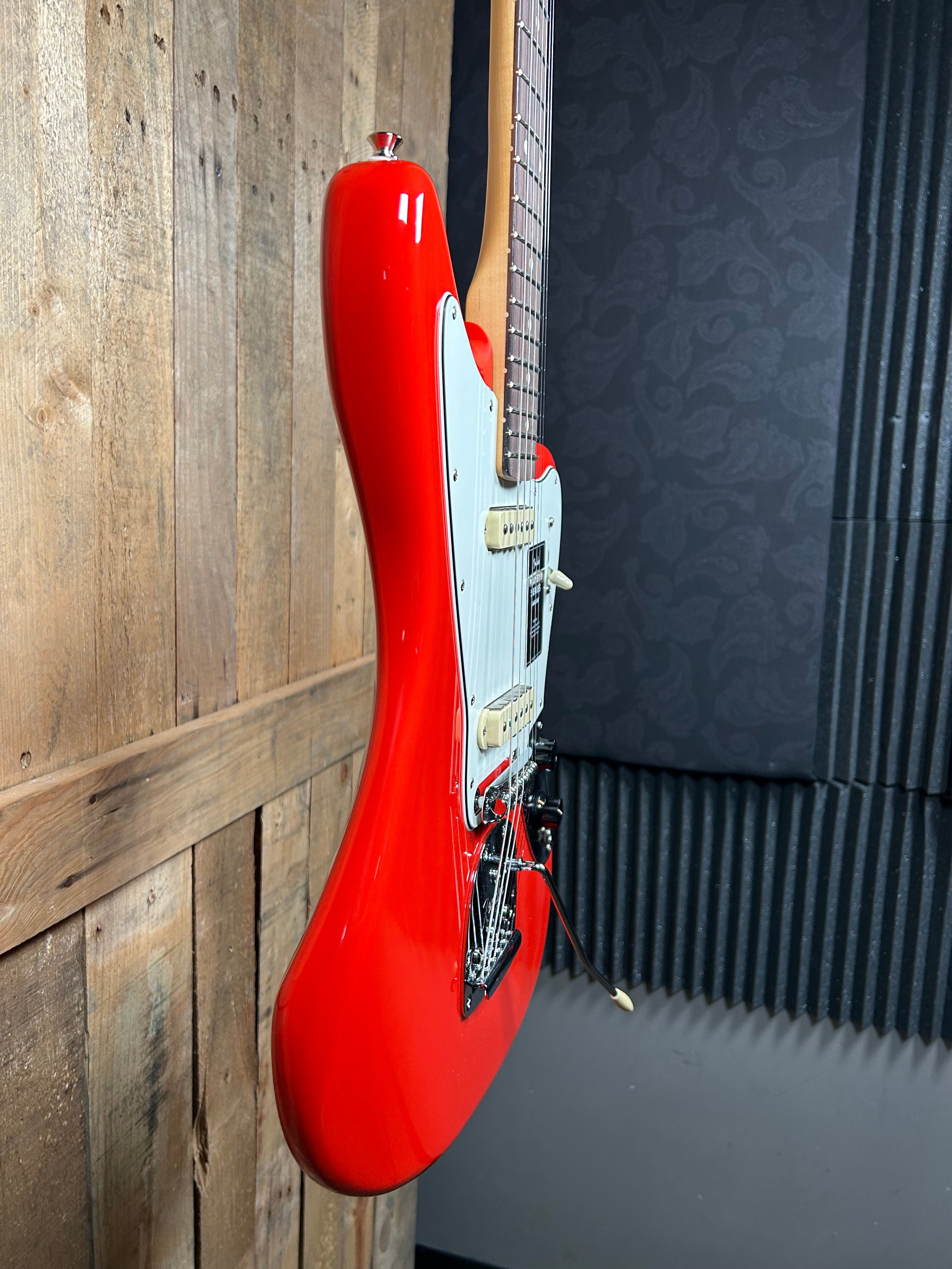 Fender Player II Jaguar Electric Guitar - Coral Red – Maxwell's