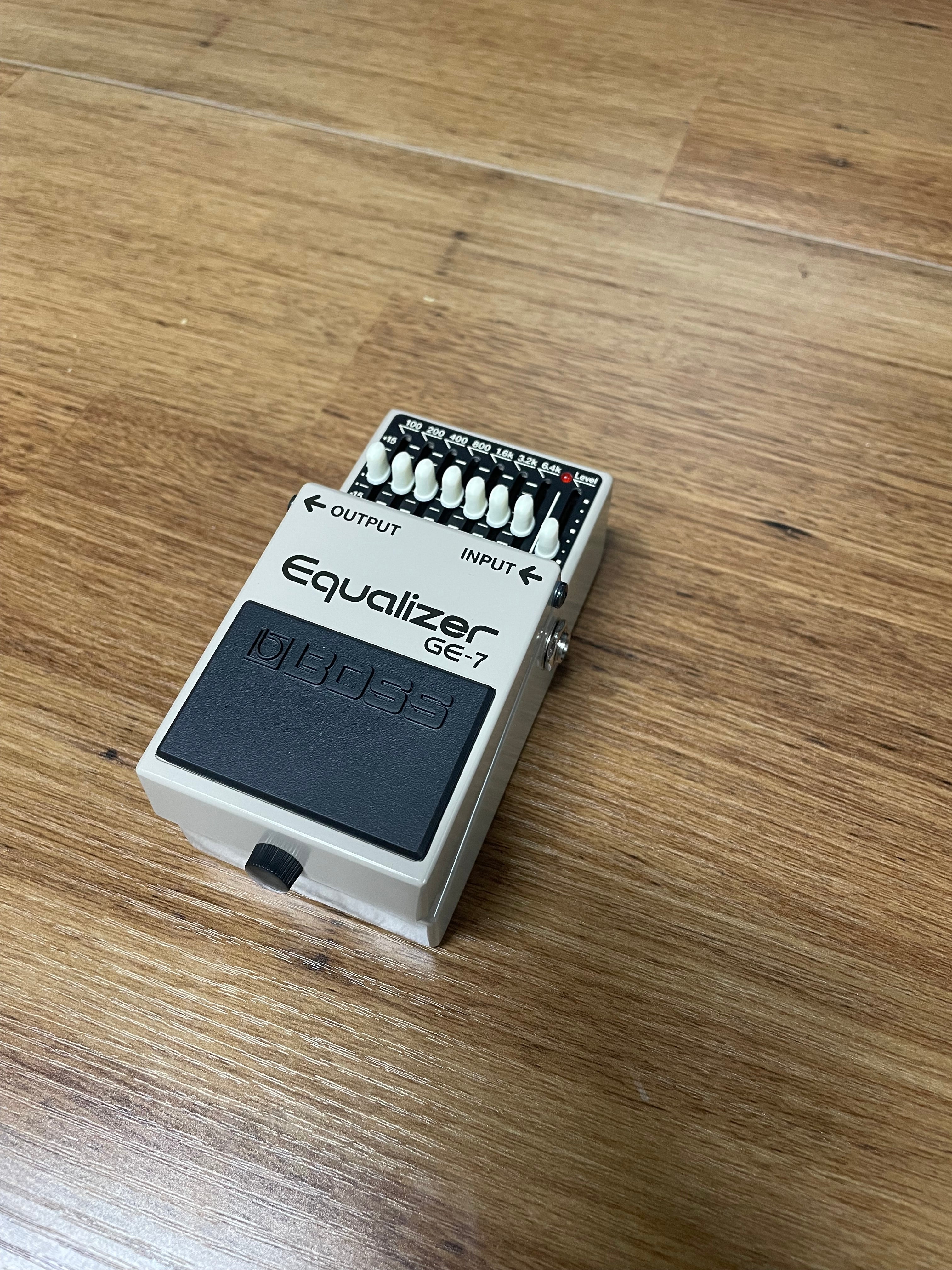BOSS GE-7 Equalizer