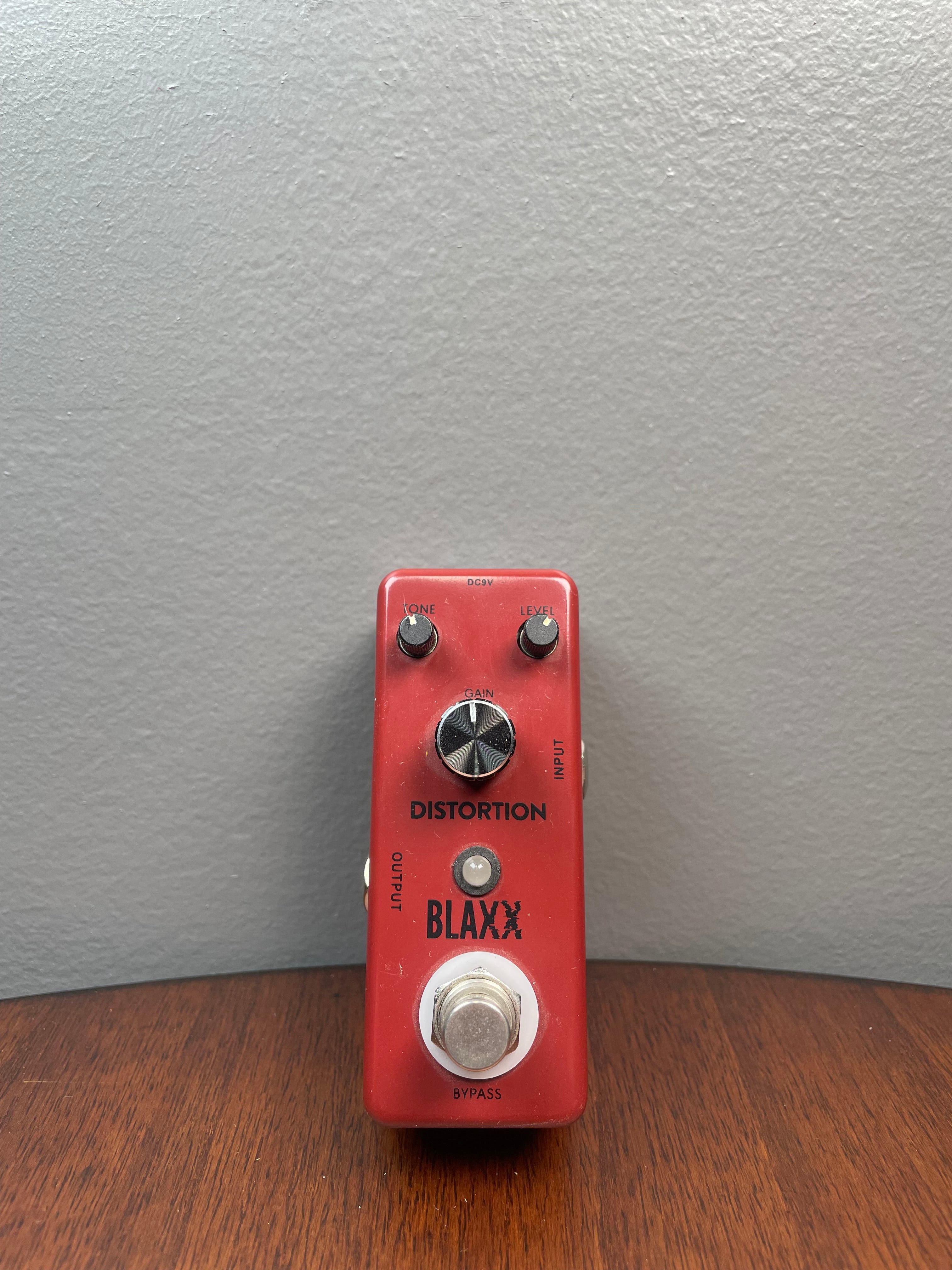 Blaxx Distortion Pedal for Electric Guitar