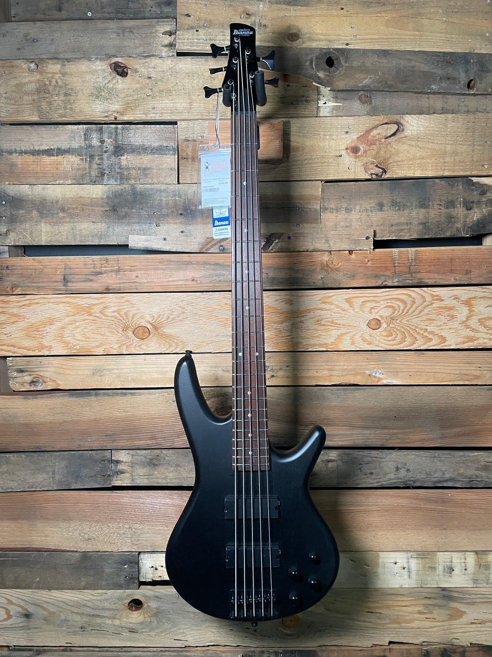 Ibanez Gio GSR205B 5-String Bass