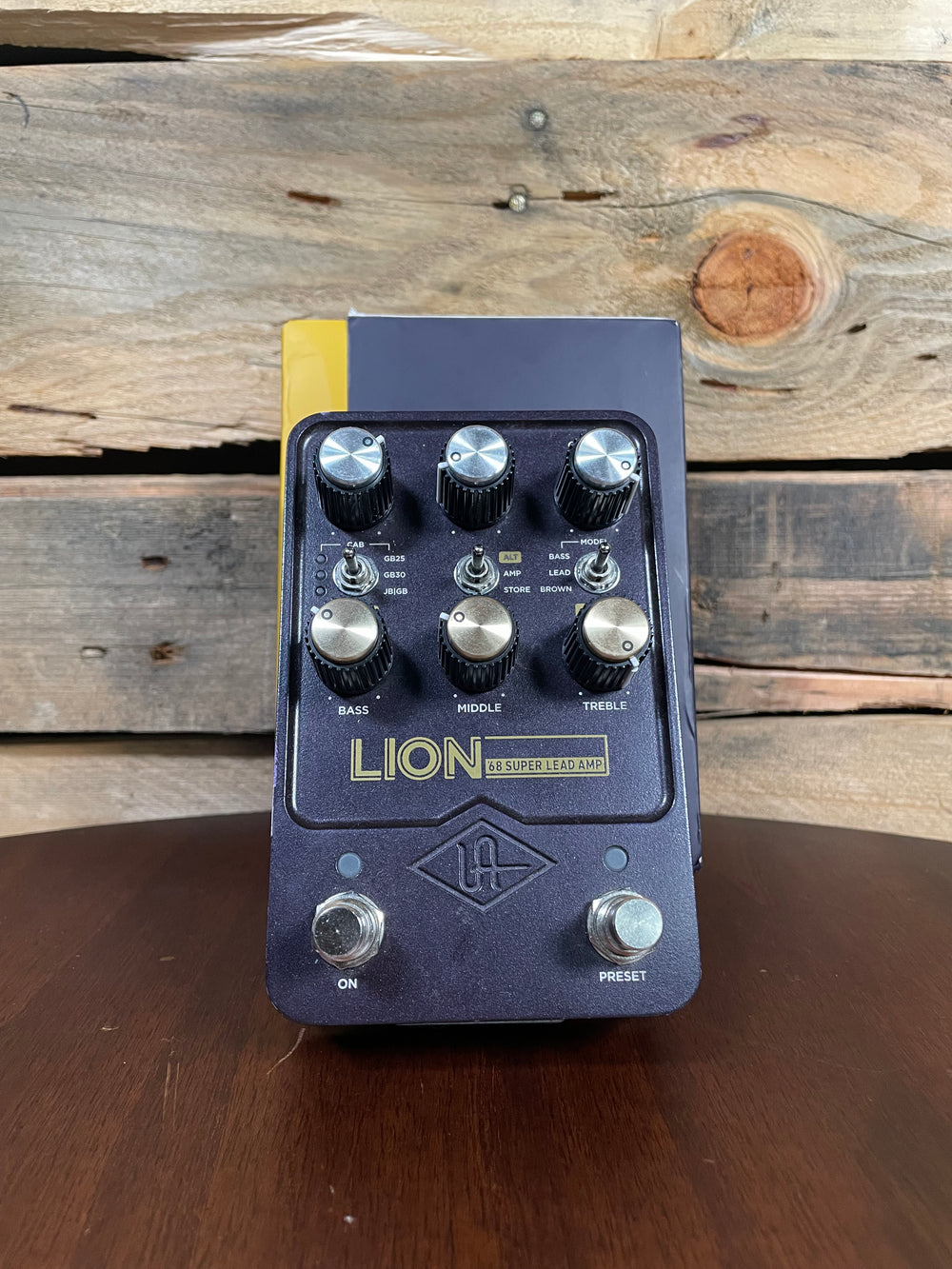 Universal Audio Lion '68 Super Lead Amp Pedal (Pre-Owned)