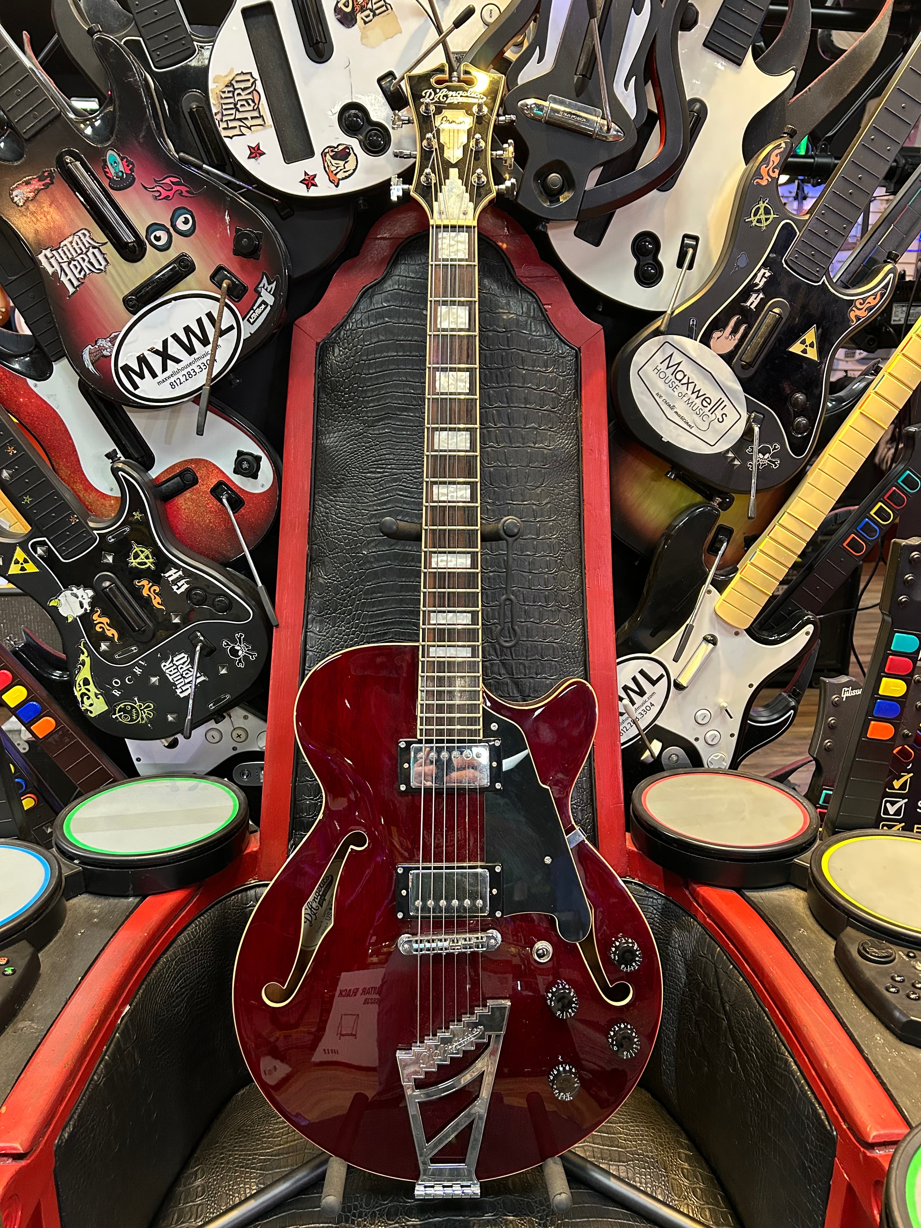 D'Angelico Premier SS Electric Guitar- Red w/ Gig Bag  (Pre-Owned)