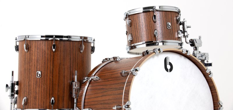 British Drum Co. LEG-22-CBUS-SUM Legend Series US Club 22 Kit - Sumatra (13", 16", 22")