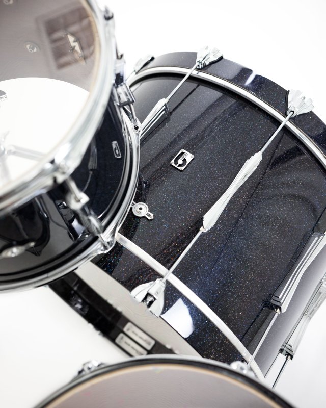British Drum Co. LON-22-CBUS-RG Lounge Series US Club 22 Kit - Ravenglass (13", 16", 22")