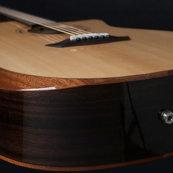 Washburn WCG20SCE-O-U G20SCE Comfort 20 Series Grand Auditorium Cutaway Acoustic Eletric Guitar - Natural